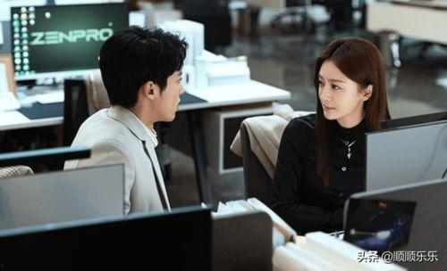 棣棣回归吃瓜,娱乐圈新动态揭秘