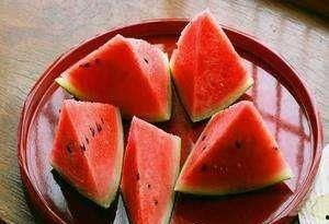 吃瓜怎么吐籽,吃瓜新体验