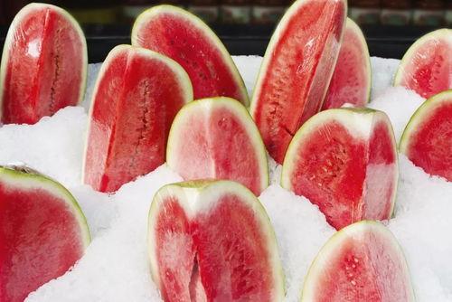 茄瓜真的不能隔夜吃吗吗,真相与建议”