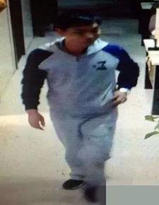 南昌交警吃瓜事件,网络舆论下的执法形象考验