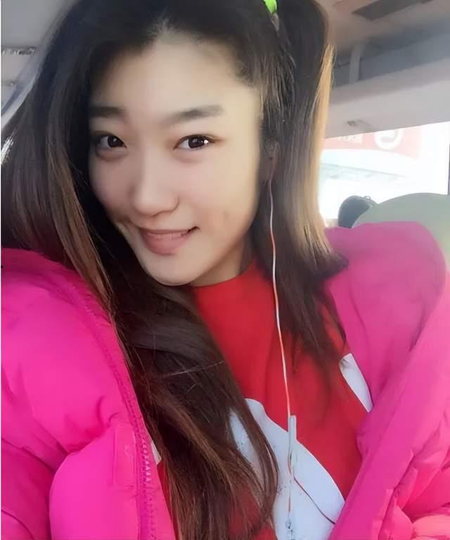 李梦 吃瓜