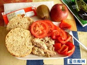 带你吃瓜食堂饭菜,揭秘校园美食背后的故事