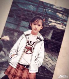 陈乔恩吃瓜少女照片,甜蜜笑容引网友热议