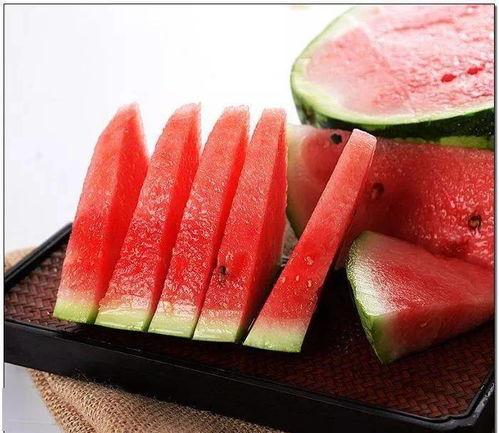 穿回民国吃瓜,吃瓜群众的民国生活奇遇记