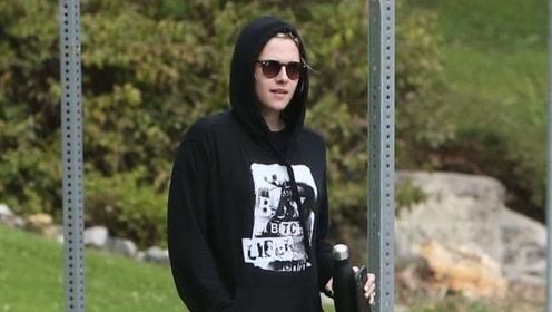 侍寝吃瓜人百度云盘,揭秘宫廷秘闻，云端共享宫廷趣味