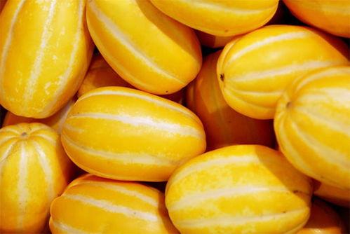 小朋友吃甜瓜怎么挑瓜