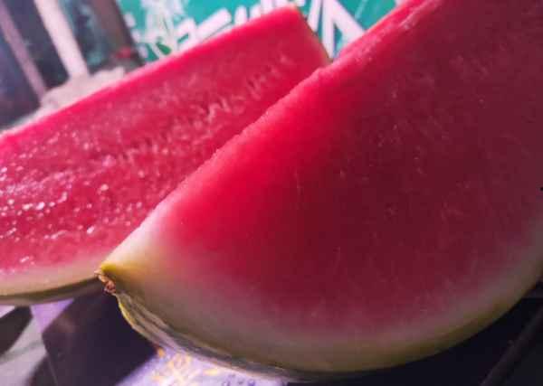 吃半个瓜说说心情短语,心情百态